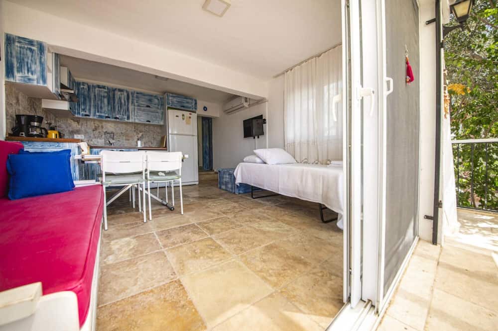 Photo of Bedroom in Golturkbuku