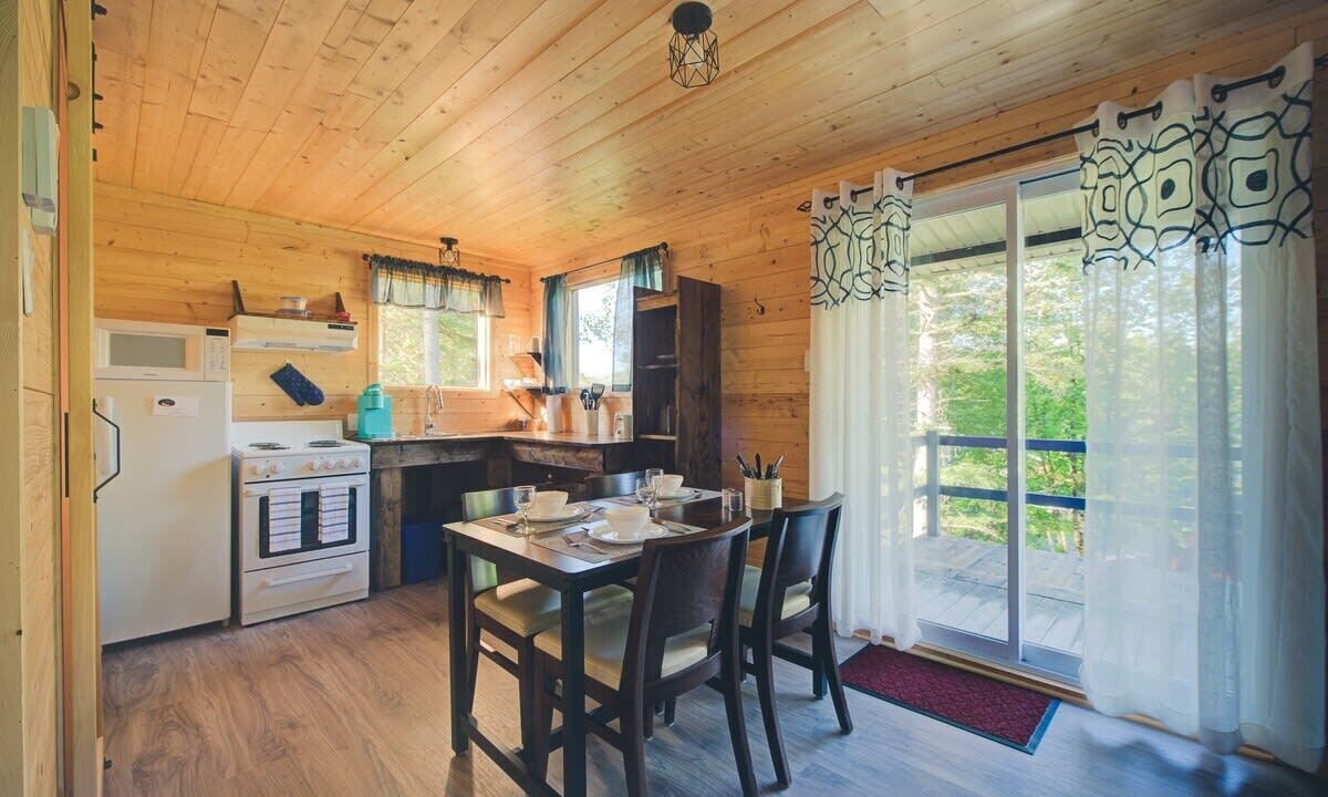 Photo of Kitchen in Pohenegamook
