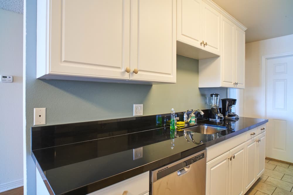 Photo of Kitchen in Marina Peninsula