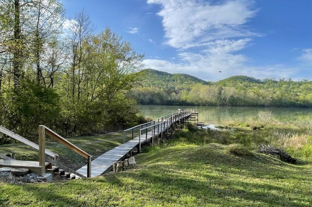 Photo of Outdoor in Cedar Bluff