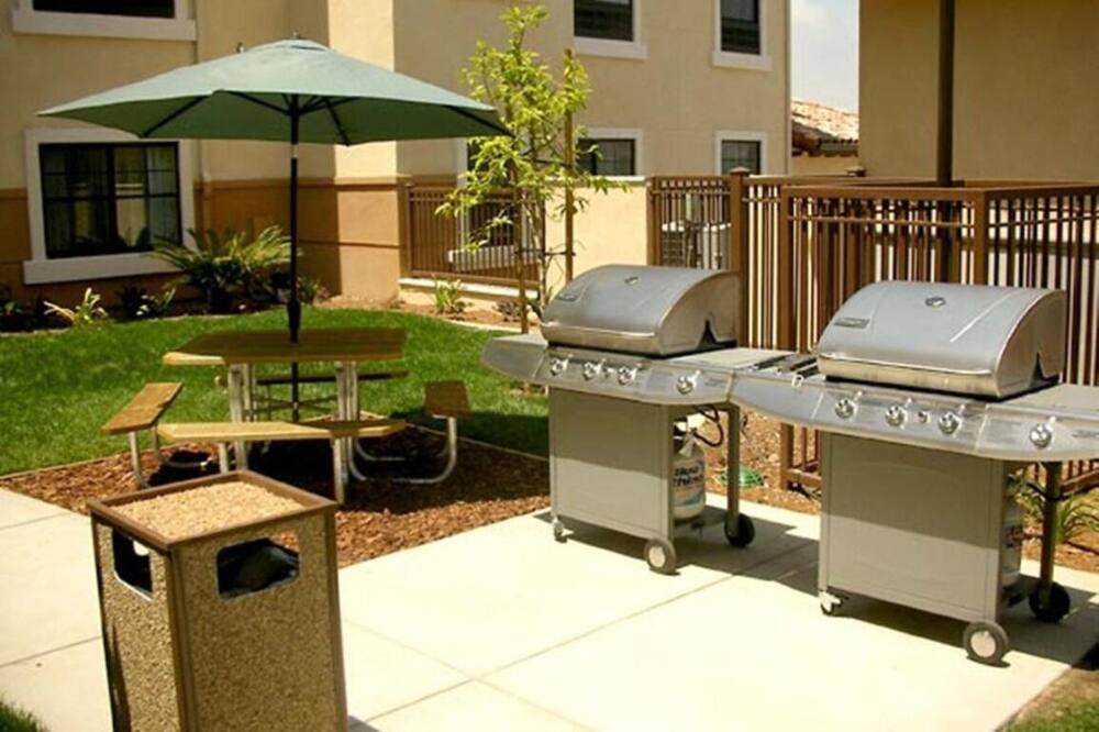 Photo of Others in Thousand Oaks
