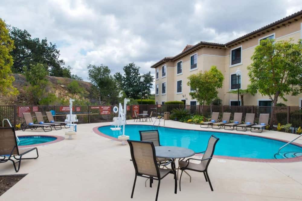Photo of Outdoor in Thousand Oaks