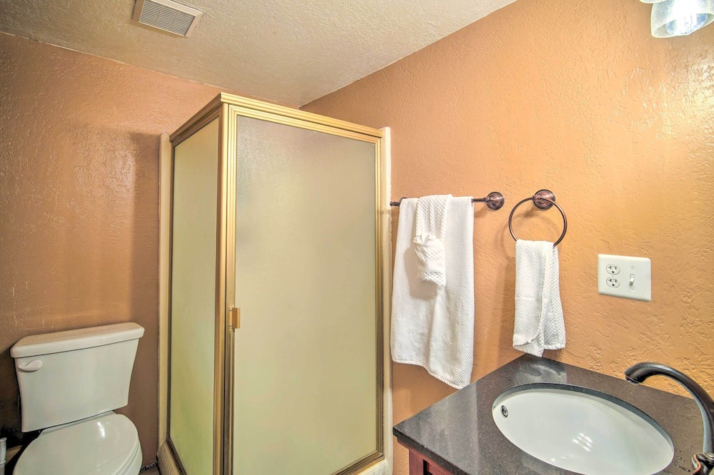 Photo of Bathroom in Sugarloaf