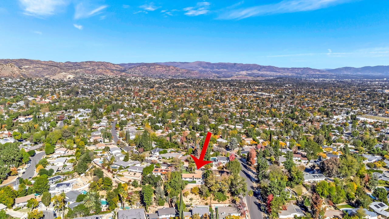 Photo of Outdoor in Woodland Hills