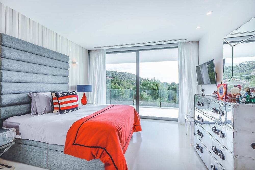 Photo of Bedroom in Cap Martinet
