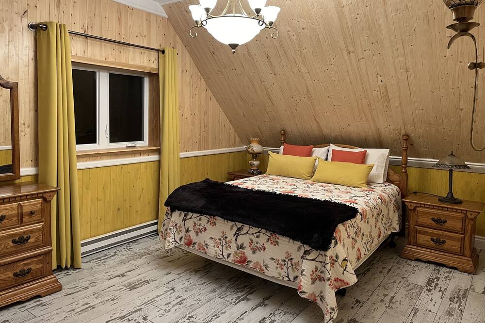 Photo of Bedroom in Scott