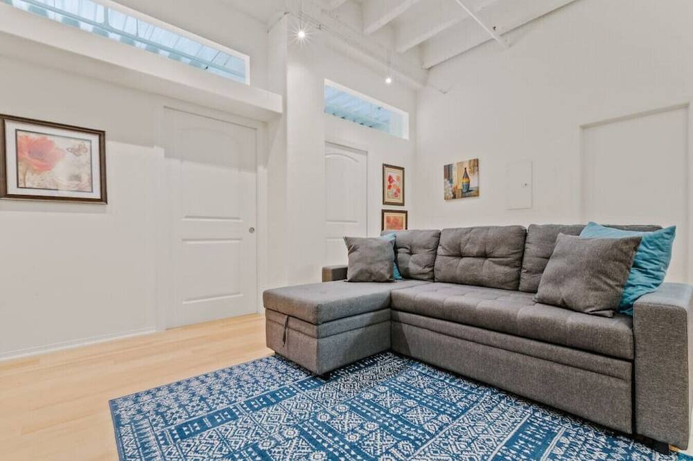 Photo of Livingroom in Historic Core