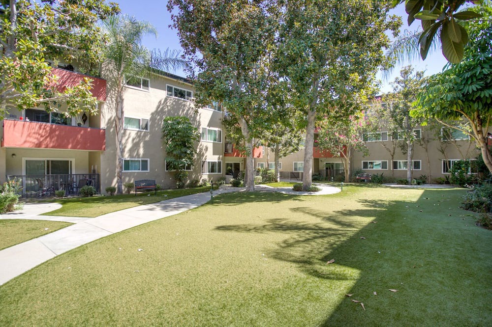 Photo of Outdoor in Encino