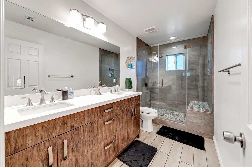 Photo of Bathroom in Winnetka