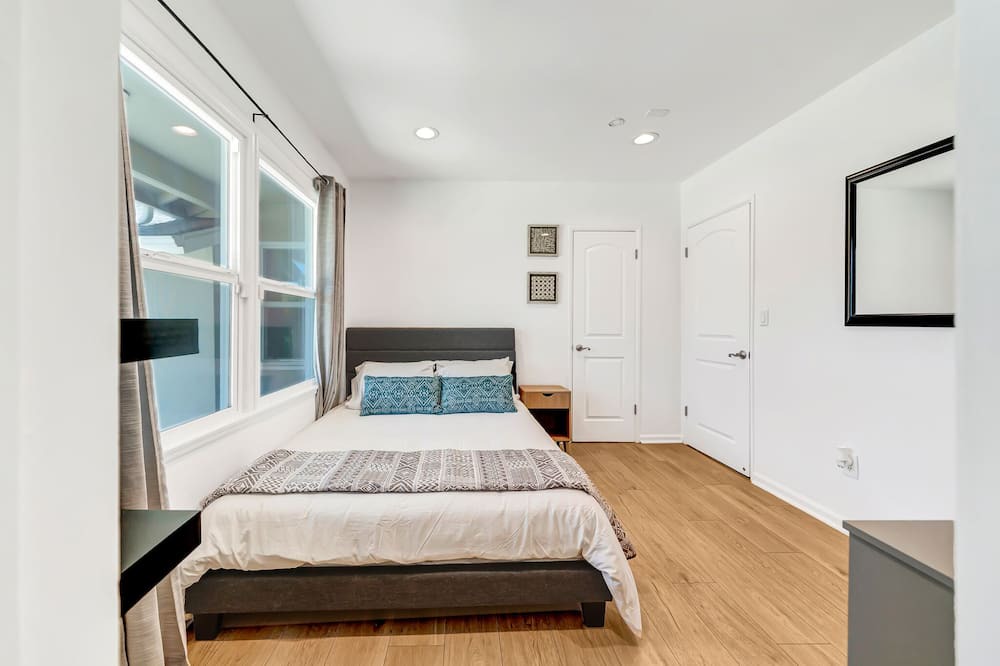 Photo of Bedroom in Winnetka