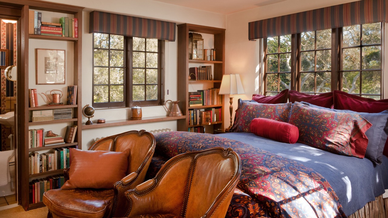 Photo of Bedroom in Monterey