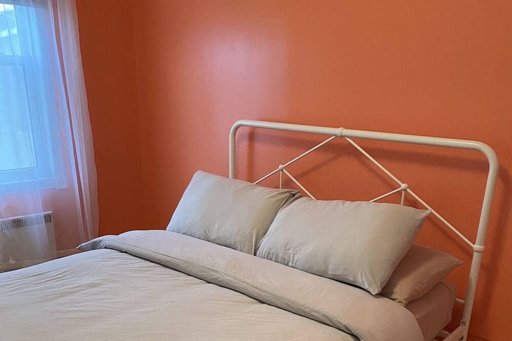 Photo of Bedroom in La Baie
