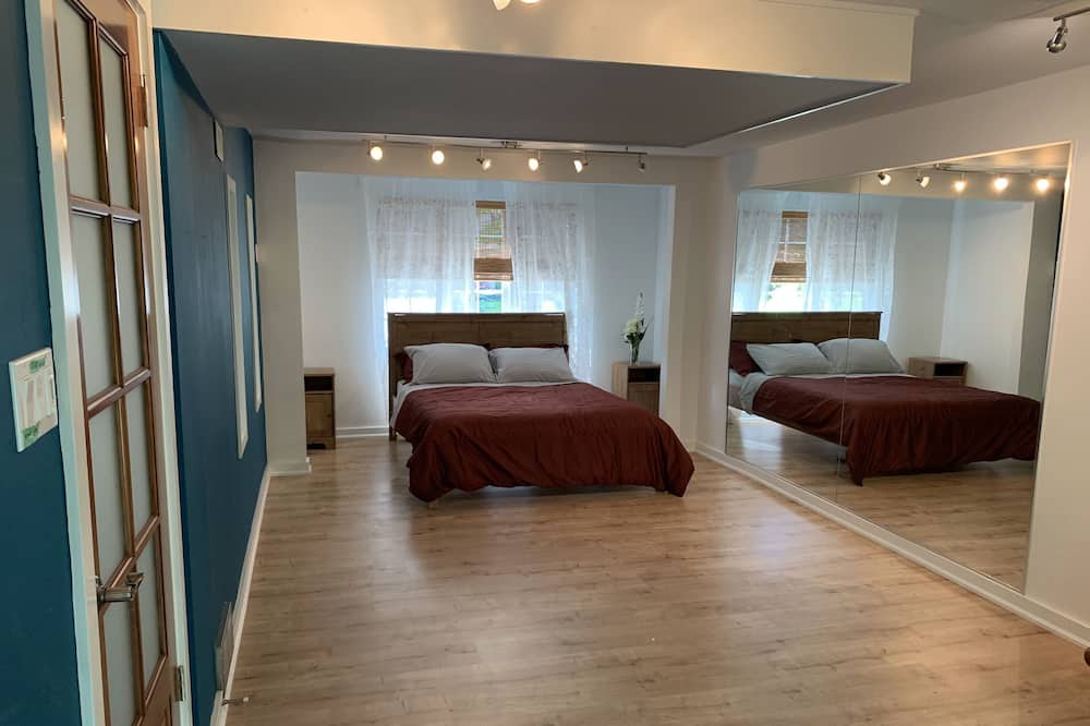 Photo of Bedroom in Rosemount