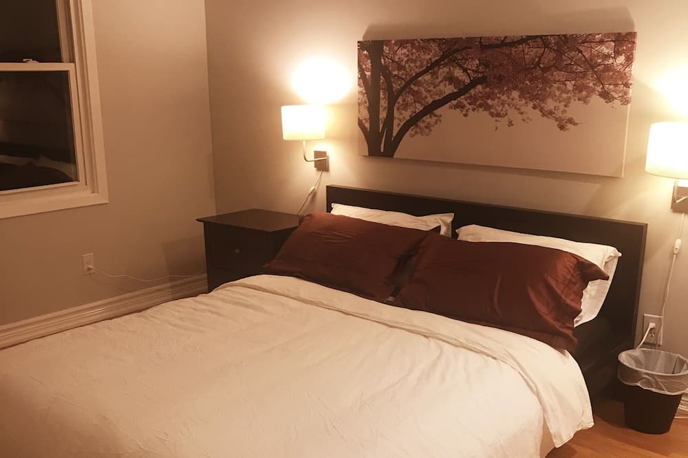 Photo of Bedroom in Rosemount