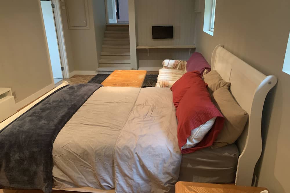 Photo of Bedroom in Rosemount