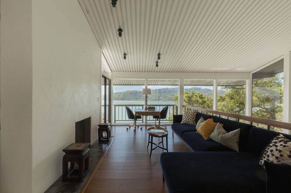 Photo of Livingroom in Belvedere Tiburon