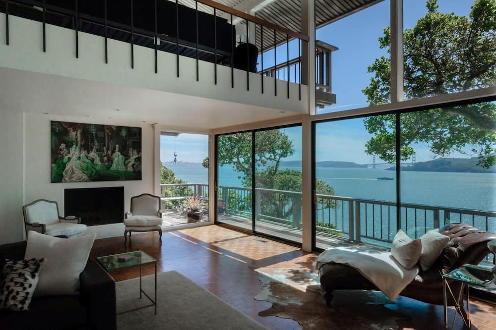 Photo of Others in Belvedere Tiburon