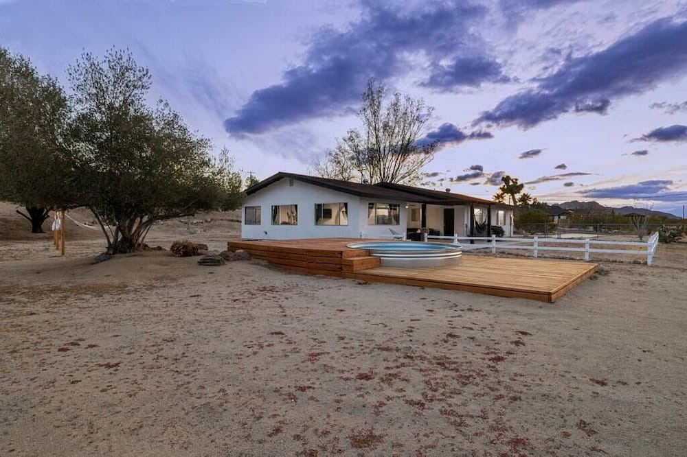 Photo of Outdoor in Panorama Heights