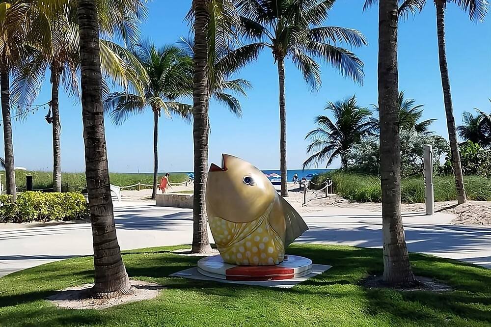 Photo of Others in Hillsboro Beach