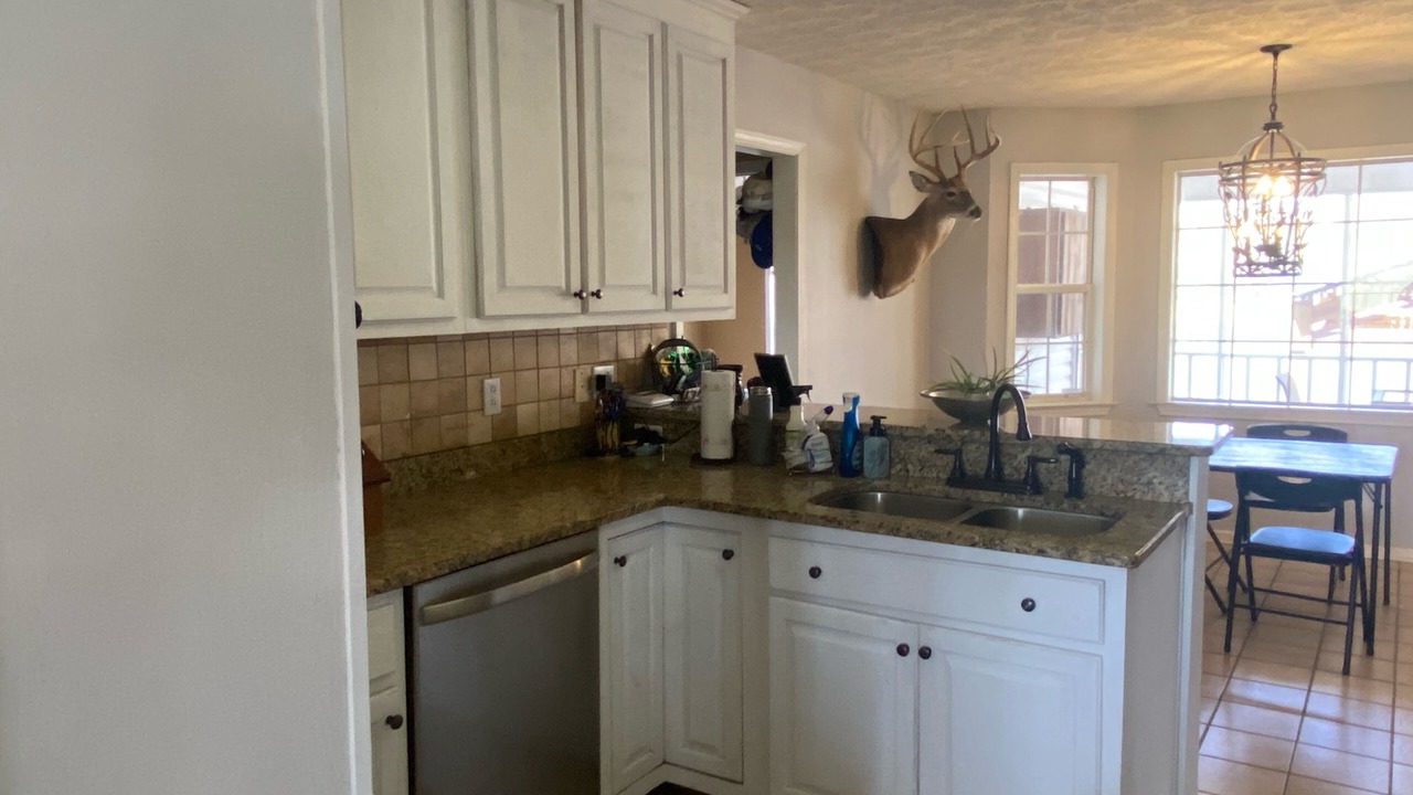Photo of Kitchen in Gallion