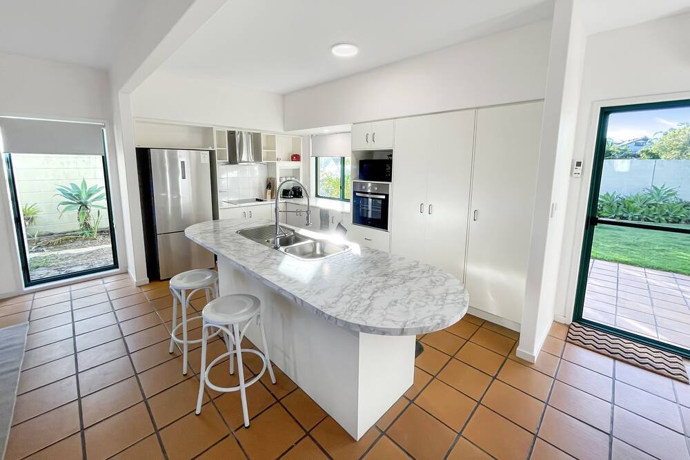 Photo of Kitchen in Raby Bay