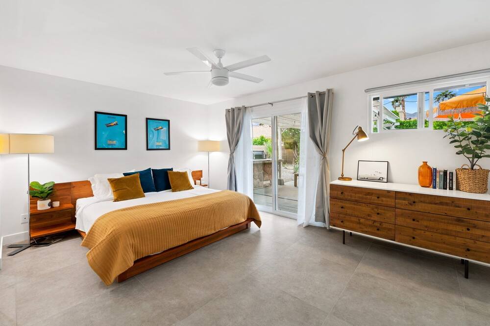 Photo of Bedroom in Desert Park Estates