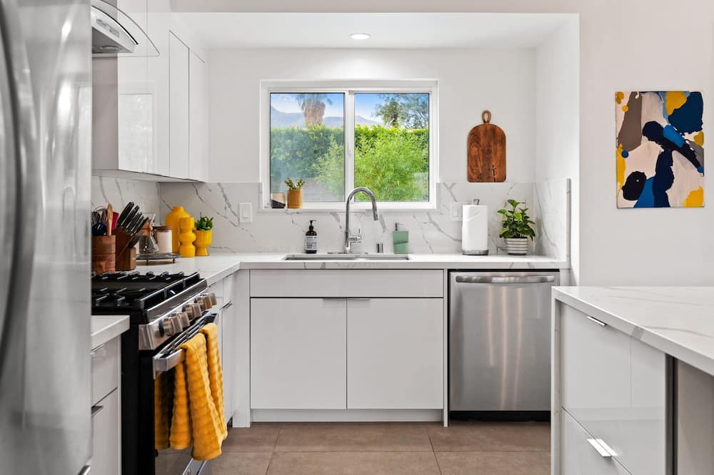 Photo of Kitchen in Desert Park Estates