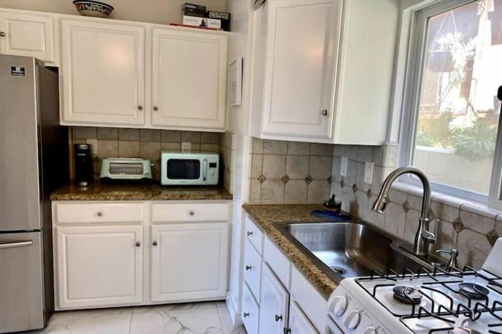 Photo of Kitchen in South Laguna