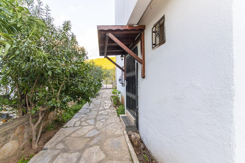 Photo of Others in Torba
