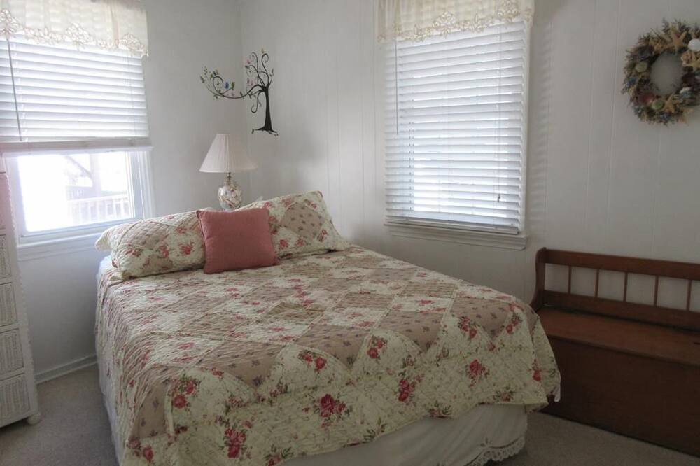 Photo of Bedroom in Surf City