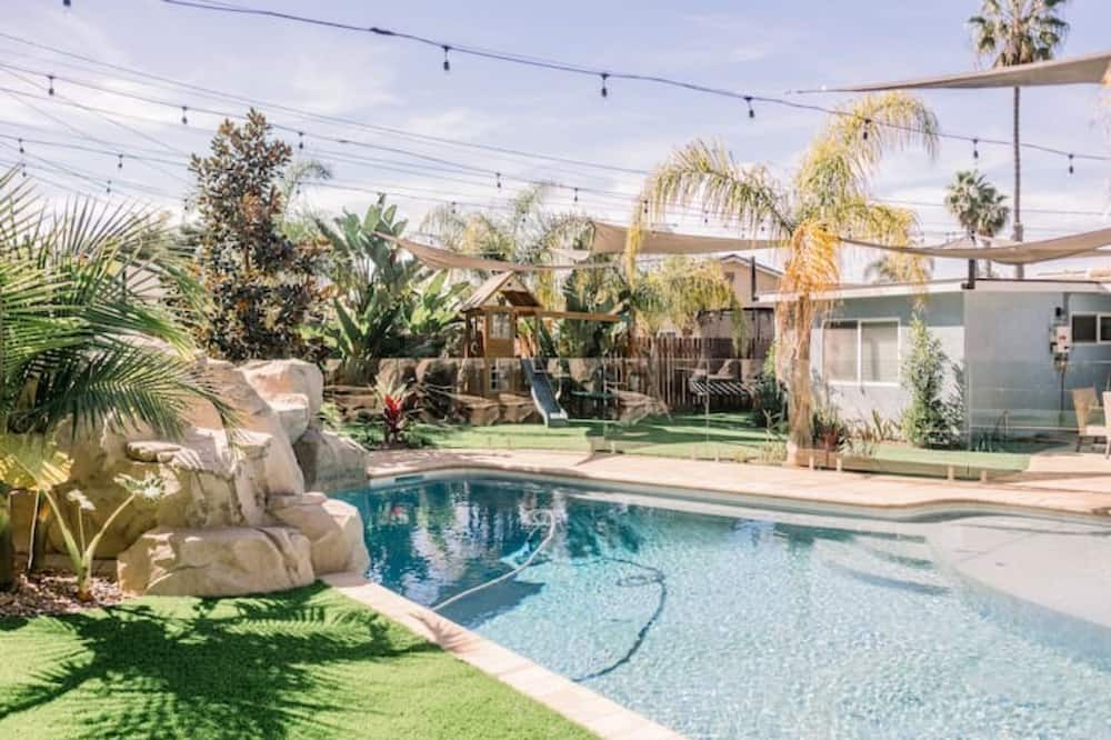 Photo of Outdoor in Olde Carlsbad