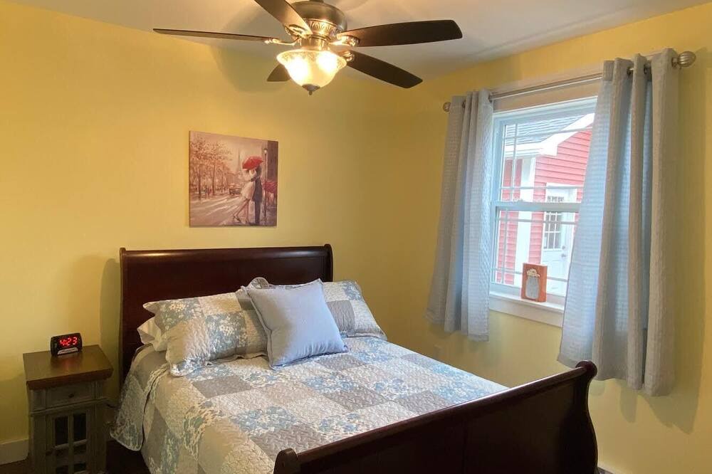 Photo of Bedroom in Brigus