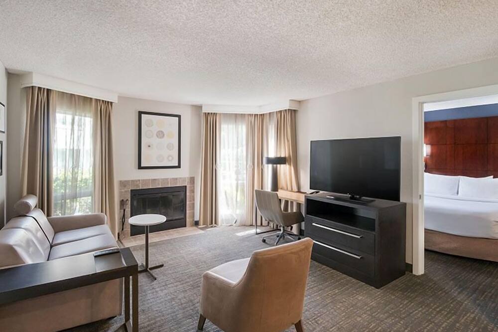 Photo of Livingroom in Downtown Village