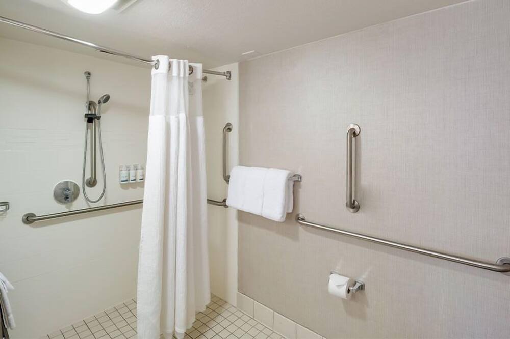 Photo of Bathroom in Downtown Village