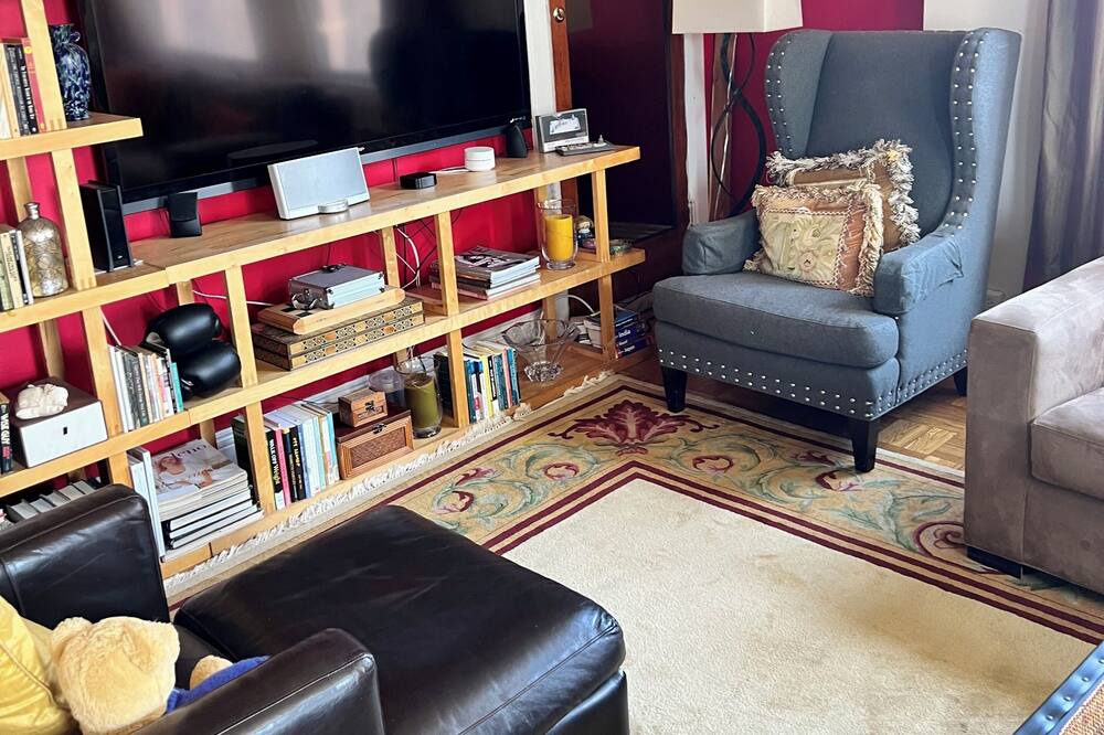 Photo of Livingroom in East Village