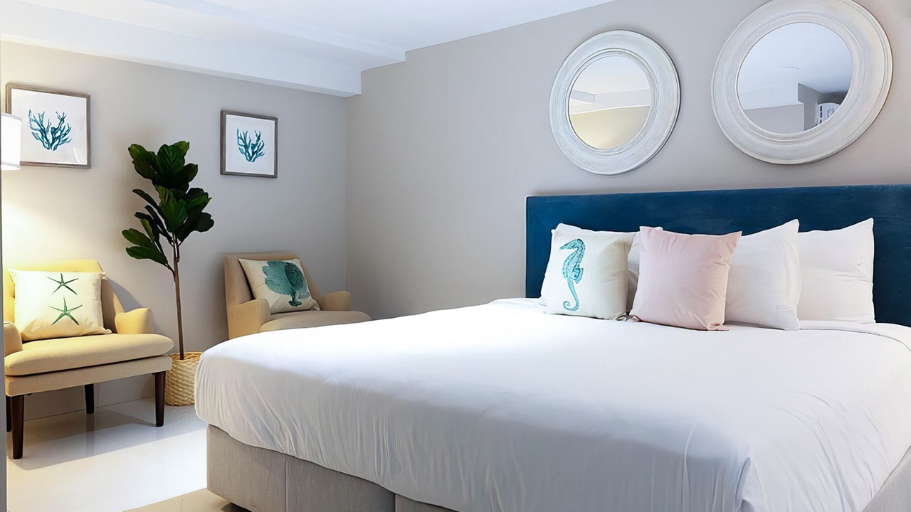 Photo of Bedroom in South Pointe