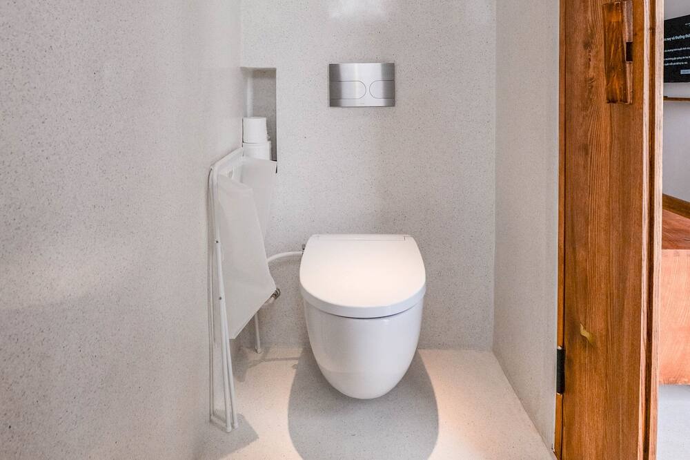 Photo of Bathroom in Dich Vong