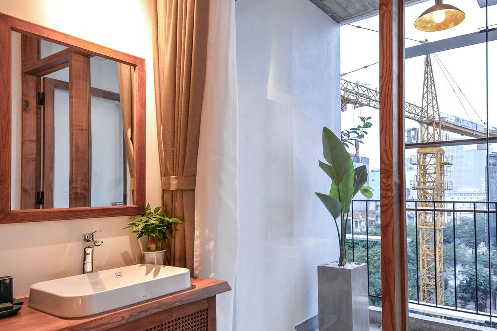 Photo of Bathroom in Dich Vong