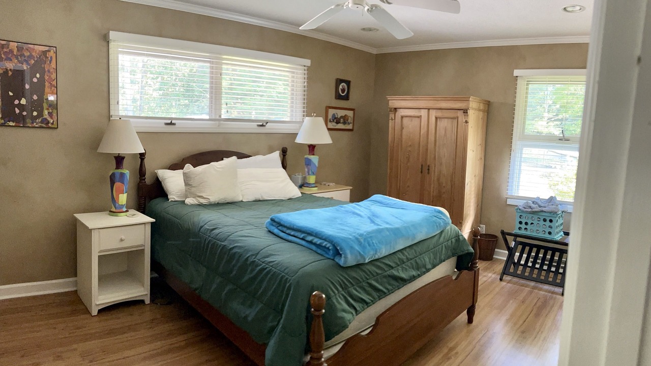 Photo of Bedroom in Whispering Pines