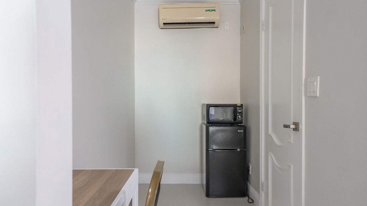 Photo of Bedroom in Northeast Miami