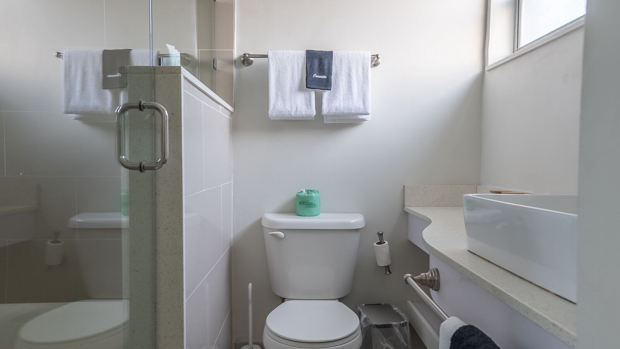 Photo of Bathroom in Northeast Miami