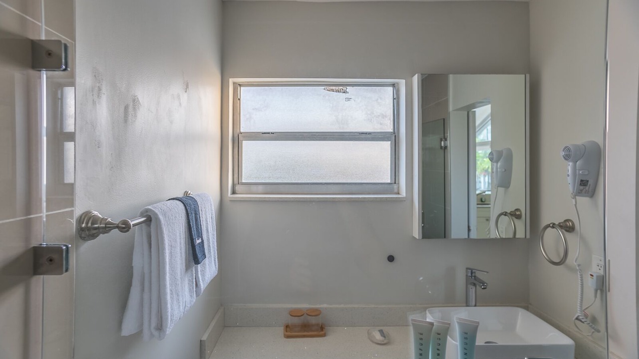 Photo of Bathroom in Northeast Miami