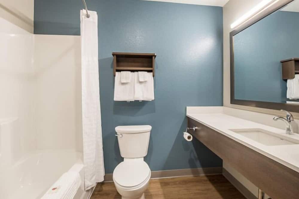 Photo of Bathroom in Bellflower