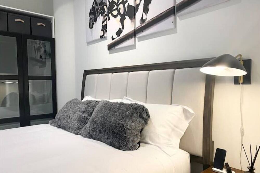Photo of Bedroom in Historic Core