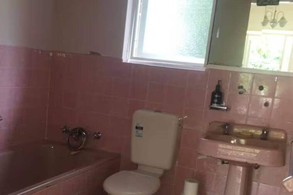 Photo of Bathroom in Canberra