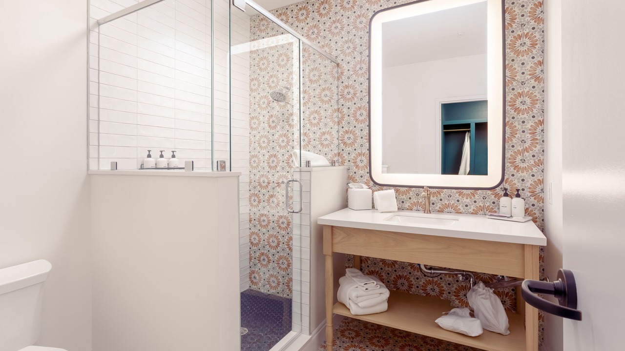 Photo of Bathroom in Old East Hill