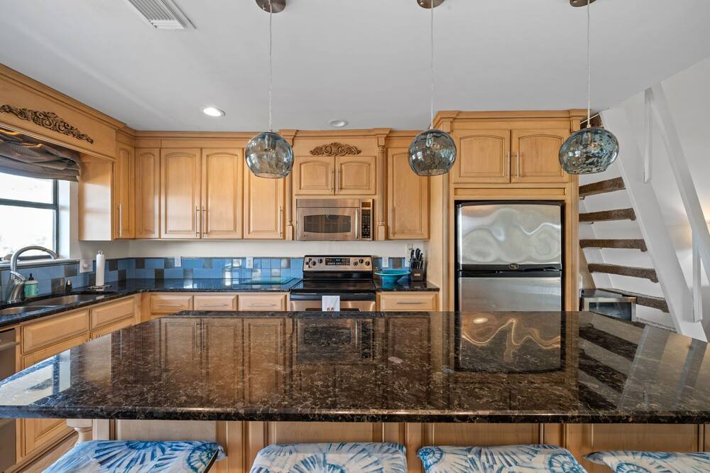 Photo of Kitchen in Orange Beach East