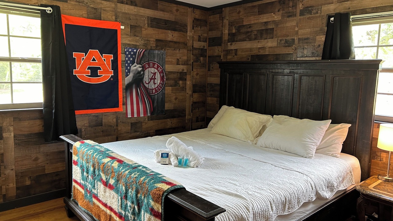 Photo of Bedroom in Moundville