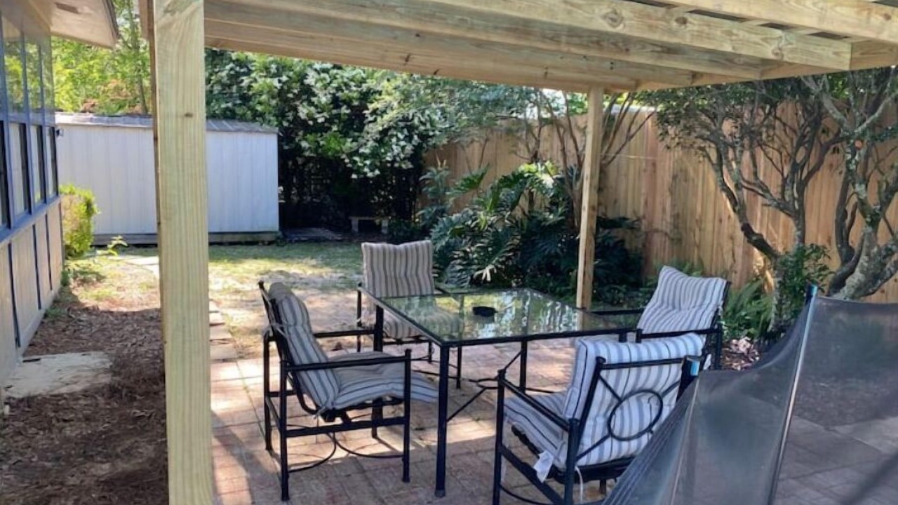 Photo of Outdoor in Northeast Pensacola