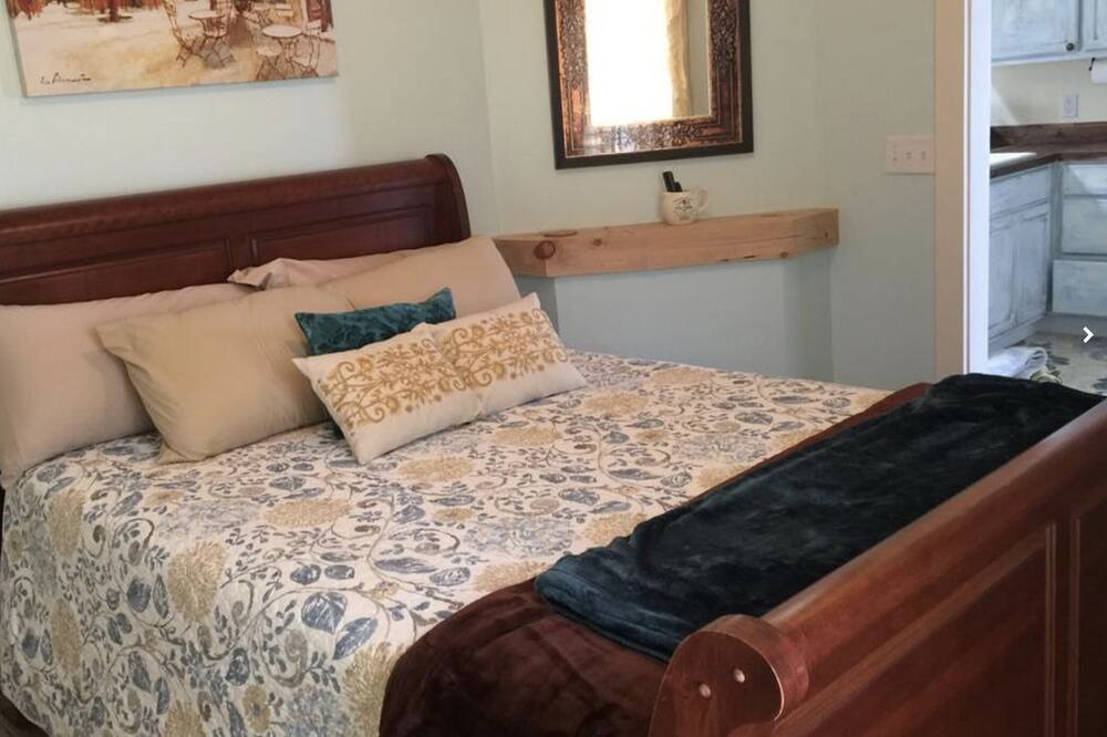 Photo of Bedroom in Highland